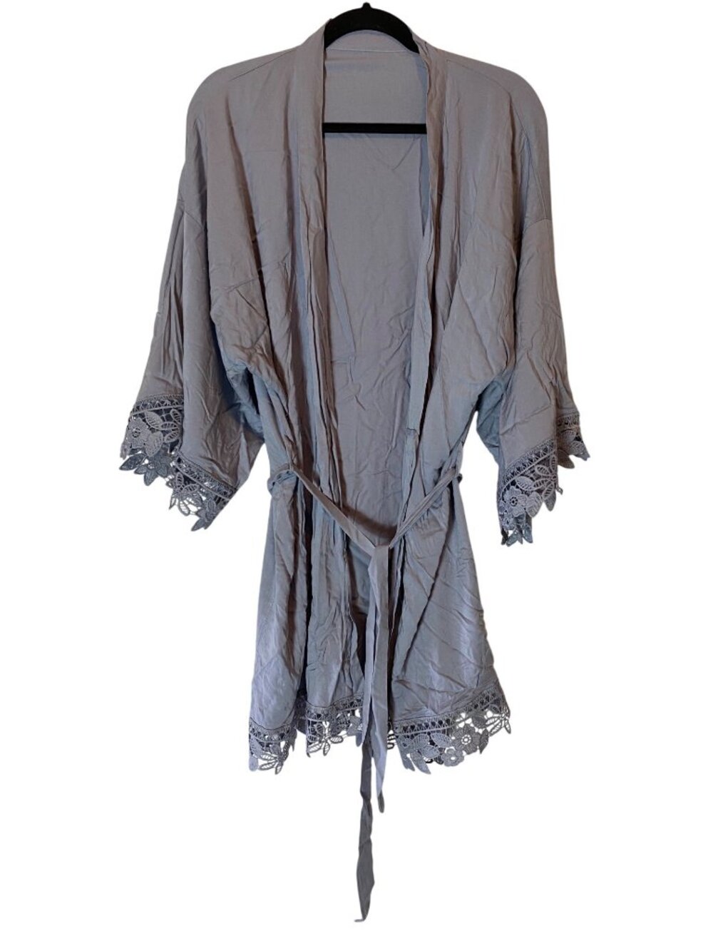 Lace Trim Gray Kimono Robe Belted Waist & Floral Lace Accents Large